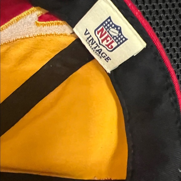 NWT Mitchell & Ness Yellow and Red Chiefs Cap - Picture 7 of 12